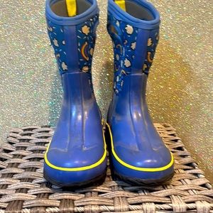 Bogs boy or girl size 12 -30F